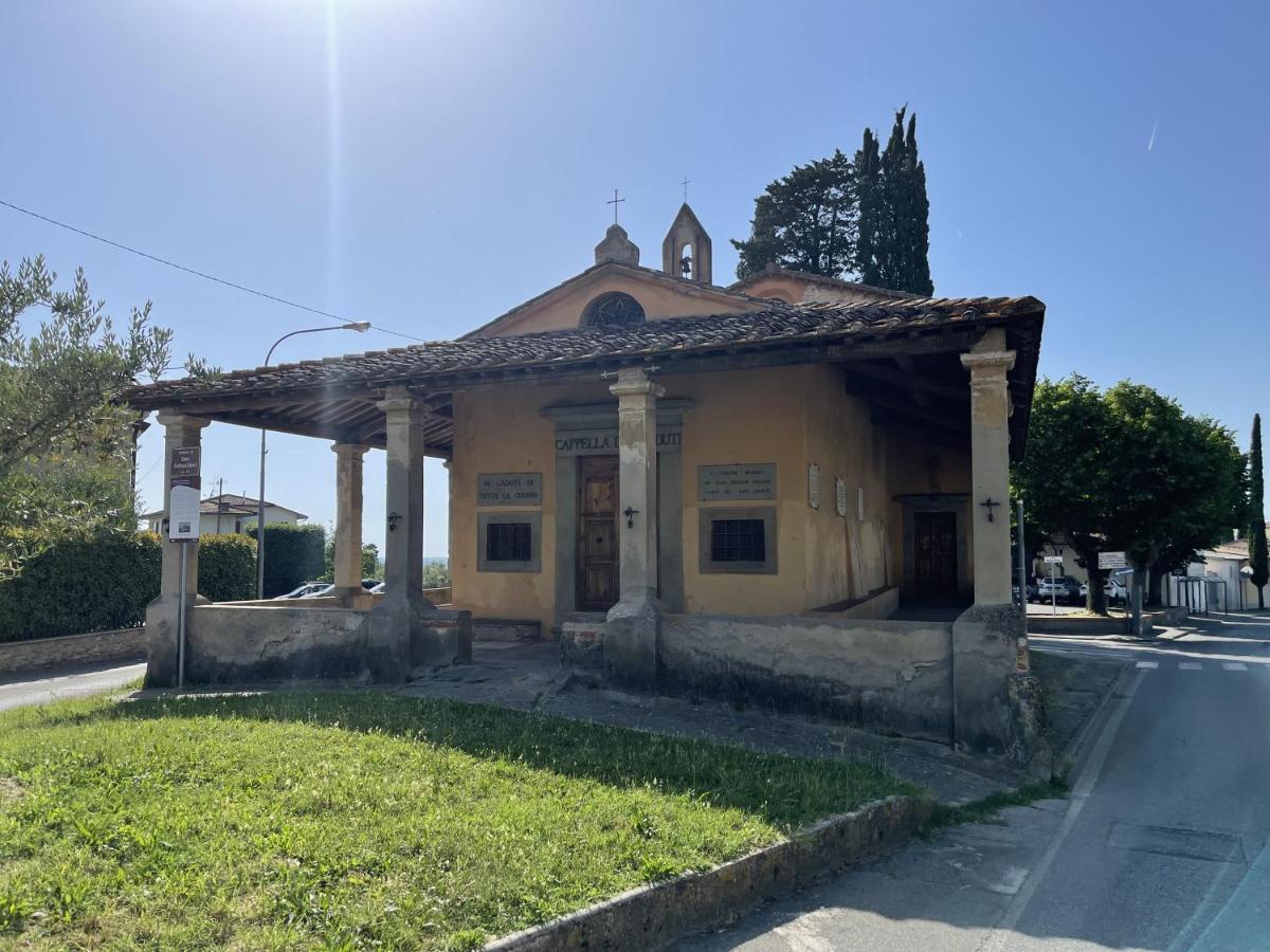 Toscana Holiday Village Монтополі-ін-Валь-д'Арно Екстер'єр фото